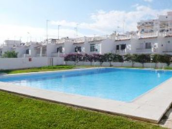 Pool view - Apartments nerja