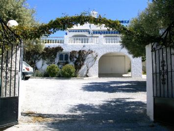 Villa Manzano-Villas Nerja