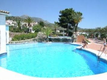 Apartments Nerja Pool View