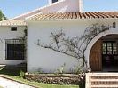 Hazilla De Raya, Nerja Villa