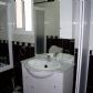 Click for full size image of Accommodation Nerja - Bathroom